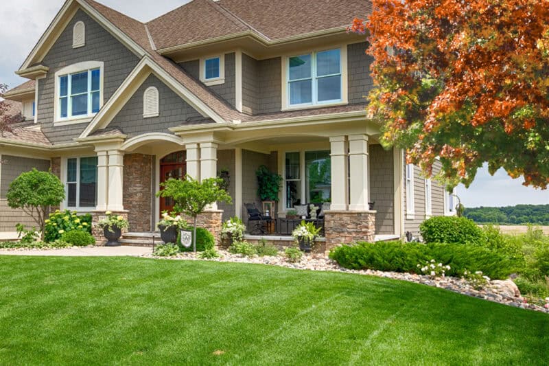 Prepare Your Home This Fall: Pest Control and Attic Insulation Benefits